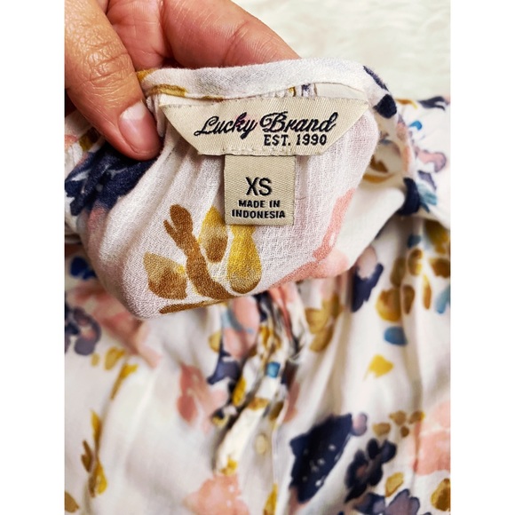 Lucky Brand • Floral Water Paint Long Sleeve Top - Picture 5 of 6